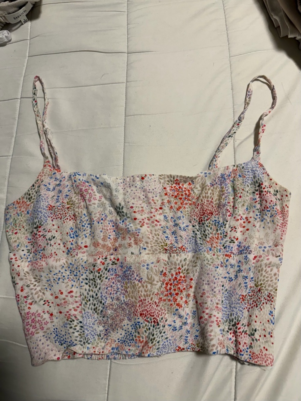 Aritzia Basil Camisole in Floral Size S